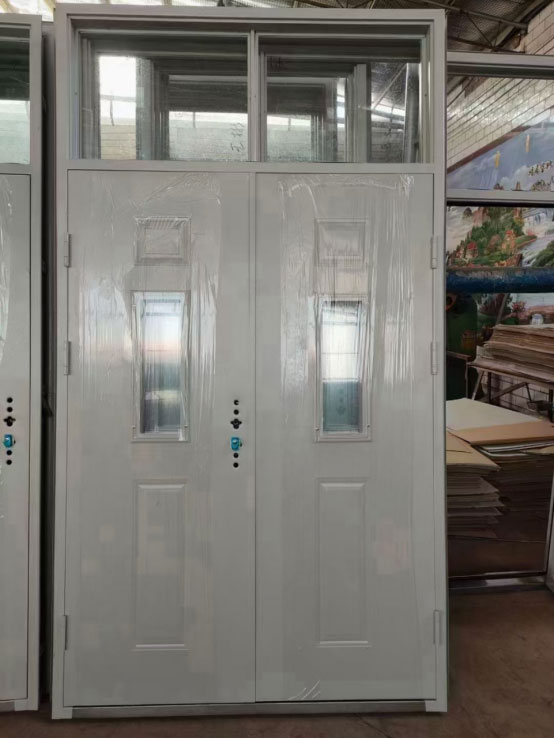 岷县学校教室门