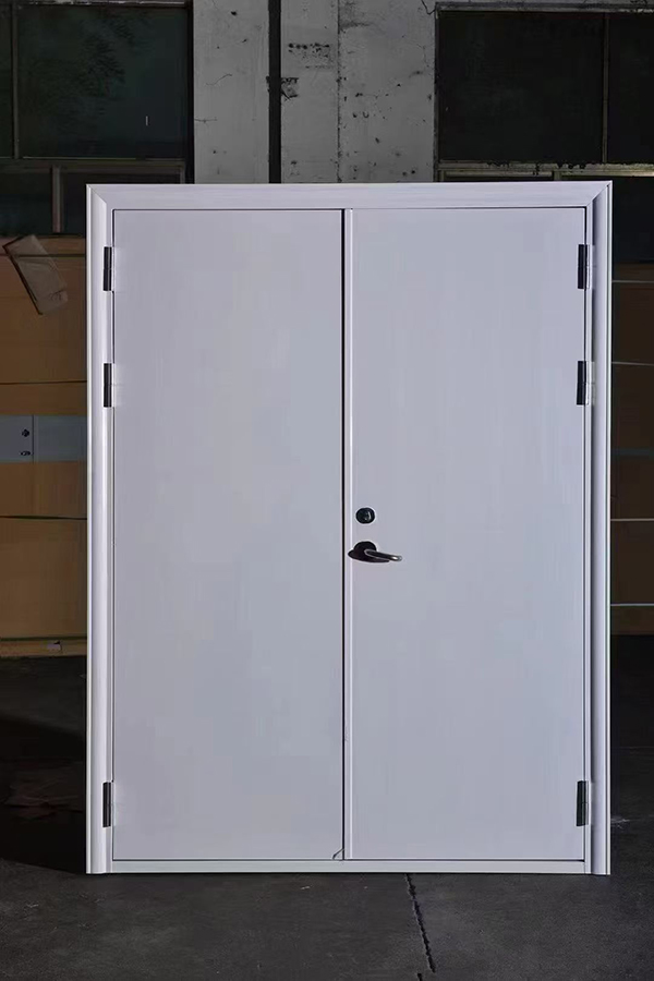 酒店项目完成公共区域岷县防火门布设